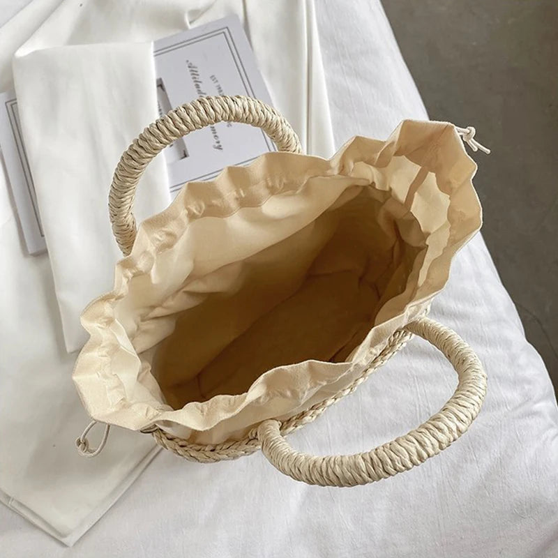 Women Handbags Straw Rattan Woven Crossbody Bag Summer Bohemia Beach Tassel Design Basket Bag Fashion Shoulder Messenger Bag