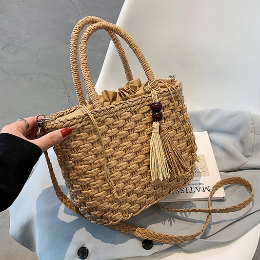 Women Handbags Straw Rattan Woven Crossbody Bag Summer Bohemia Beach Tassel Design Basket Bag Fashion Shoulder Messenger Bag