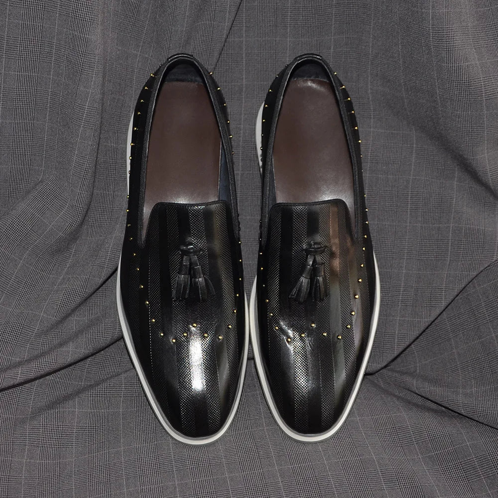 Stylish Gray Sneakers Men Loafers Genuine Leather Rivet Tassel Flat Non-slip Breathable Casual Business Wediding Shoes Mocasines