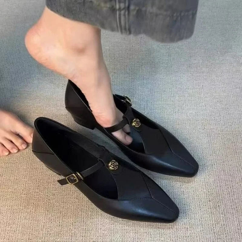 2025 New Vintage Women's Leather Mary Jane Pumps - Pointed-Toe Gold Floral Buckle T-Strap Low Heel Office & Daily Shoes