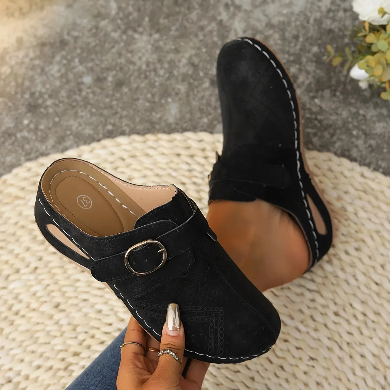 Women Slippers 2024 New Summer Fashion Closed Toe Platform Slippers Sandals Ladies Vintage Slides Women Shoes Wedge Slippers