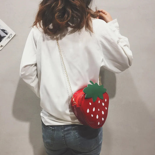 Women Chain Purse Shoulder Bag For Gift Fashion Cute Strawberry-Shaped Design Soft Leather Mini Crossbody Bag Causal Sweet Bags