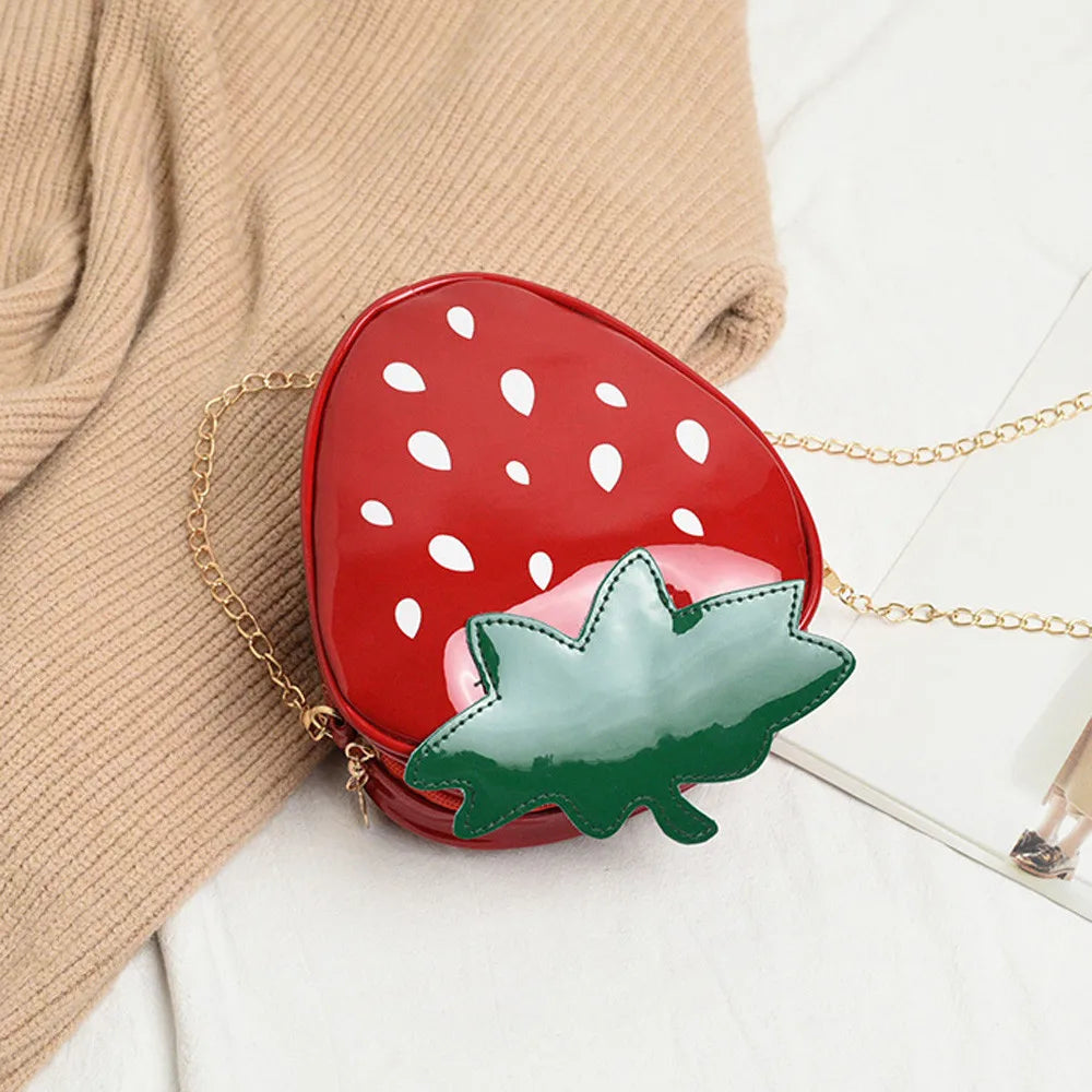 Women Chain Purse Shoulder Bag For Gift Fashion Cute Strawberry-Shaped Design Soft Leather Mini Crossbody Bag Causal Sweet Bags