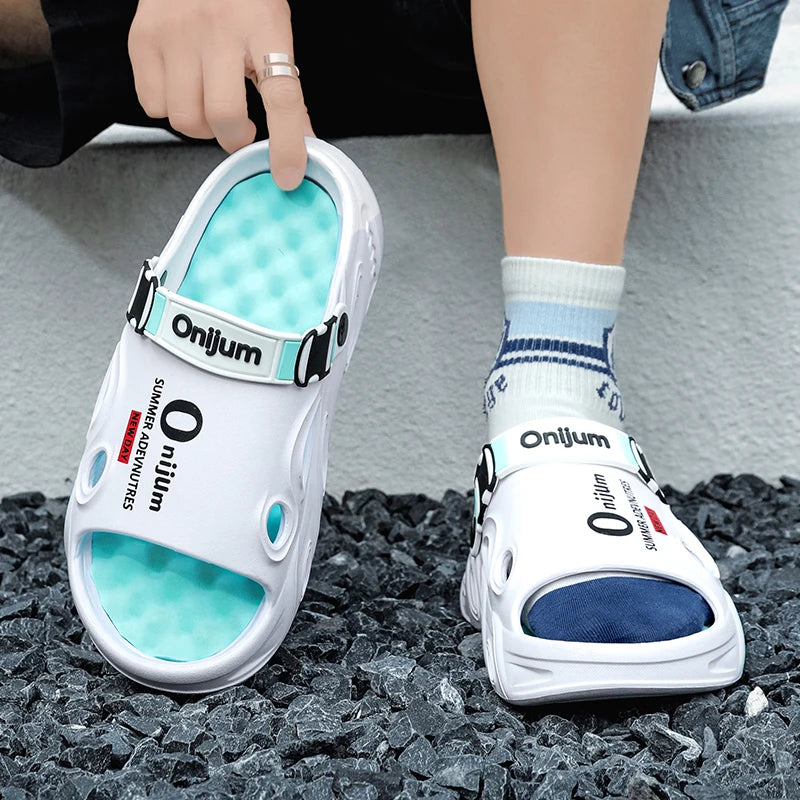 2025 New Men Slippers Summer Slides Dual-purpose Sandals EVA Soft-sole Unisex Men Women Indoor Outdoor Walking Beach Shoes