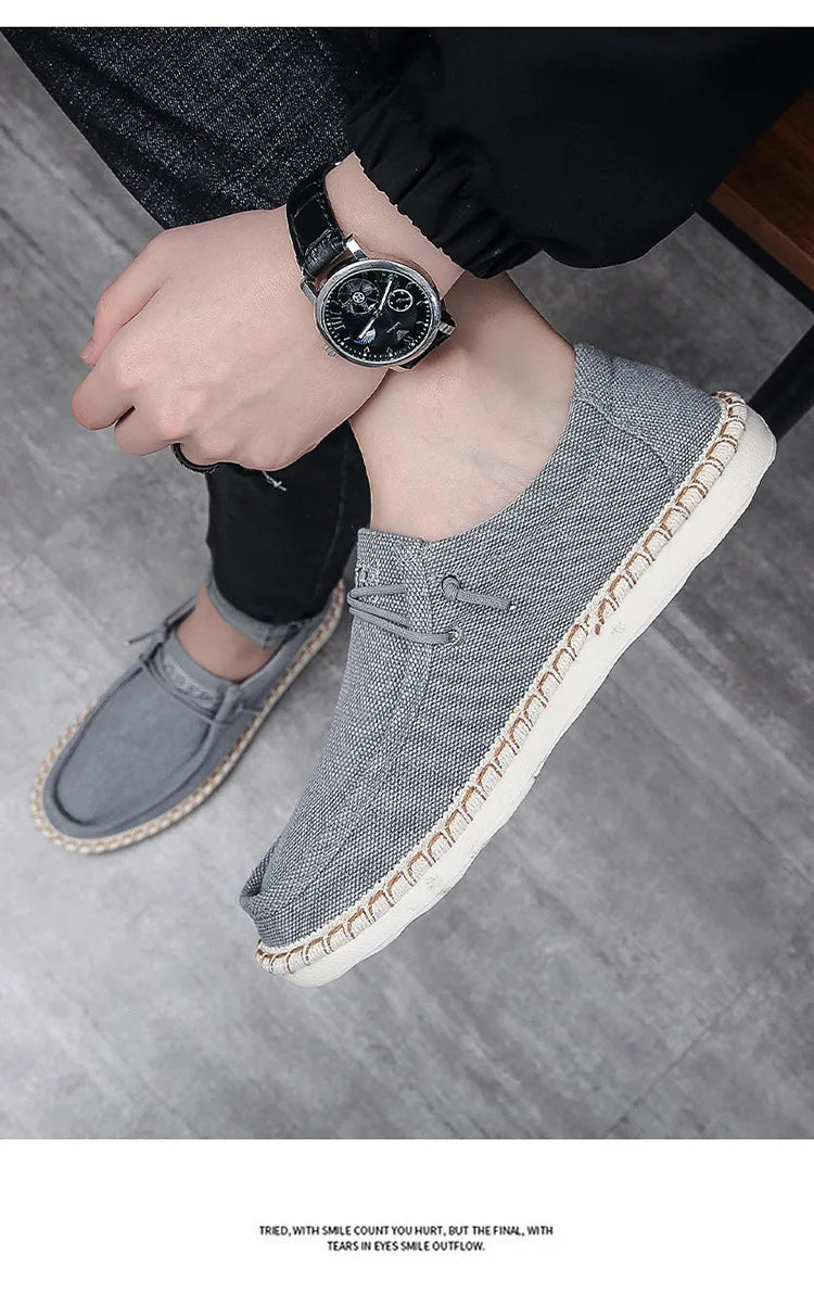 New Men Plus Size Casual Denim Canvas Shoes Flat Vulcanize Shoes Fashion British Designer Breathable Light Men Sneakers Loafers