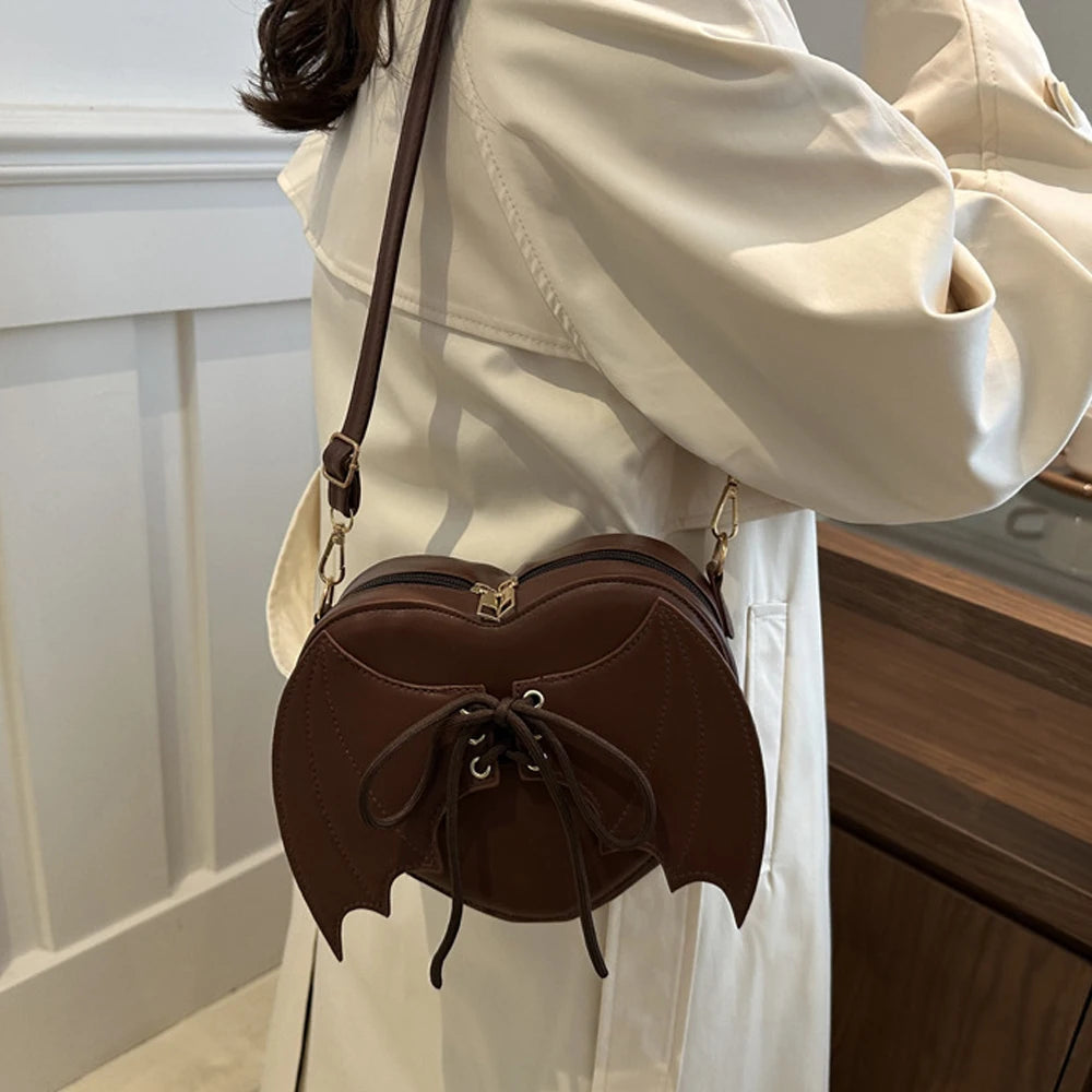 New trendy and personalized wing shoulder bag, versatile ins crossbody shaped bag