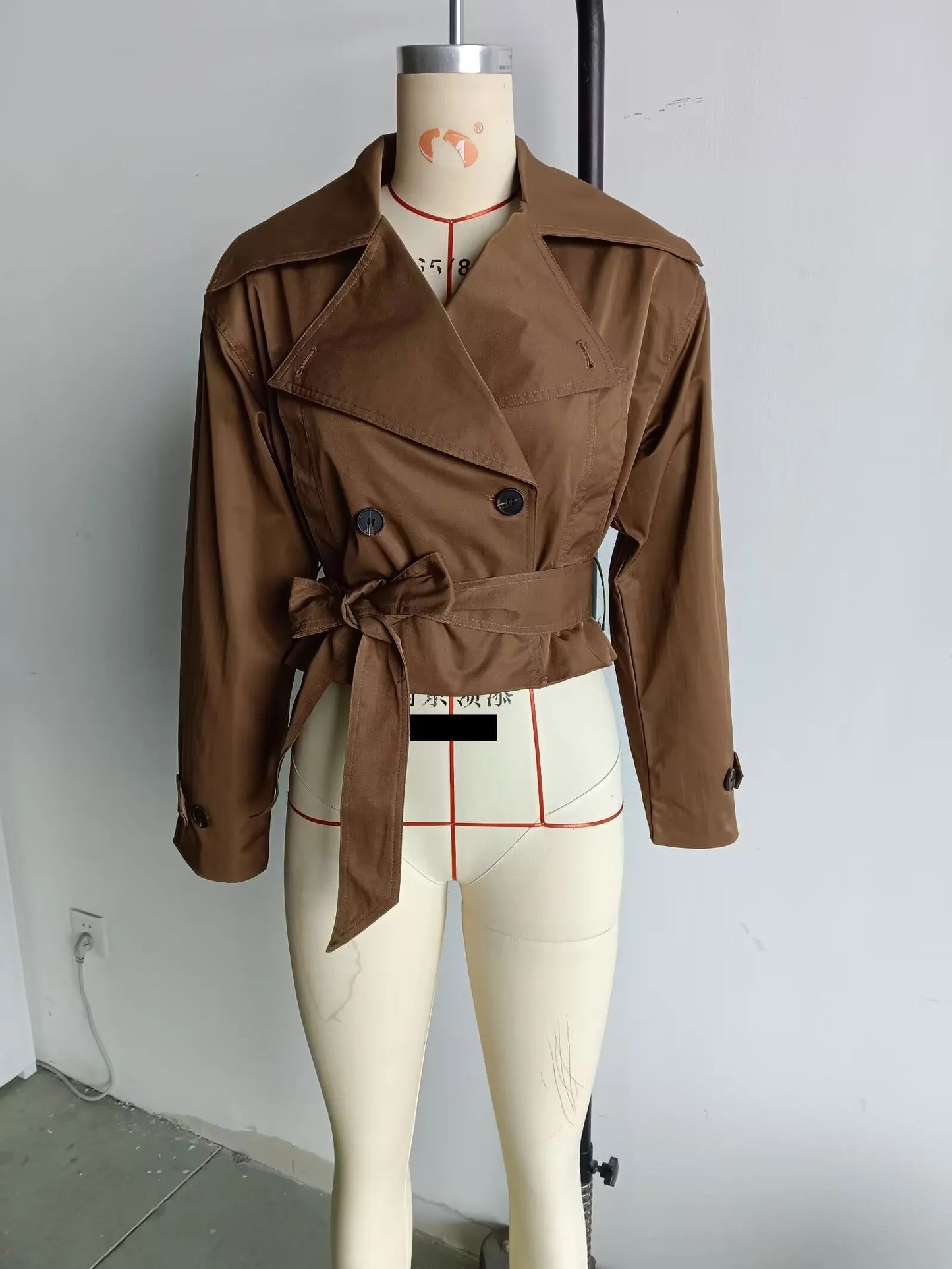 TRAFZA 2025 Spring Retro V-neck Double Breasted Women's Pocket Top Loose Jacket Women's Street Casual Lace-up Short Trench Coat