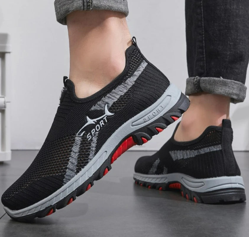 Summer Men's Shoes Lightweight Sneakers Fashion Outdoor Male Hiking Shoes Soft Soled Running Shoes Mesh Slip on Men Casual Shoe