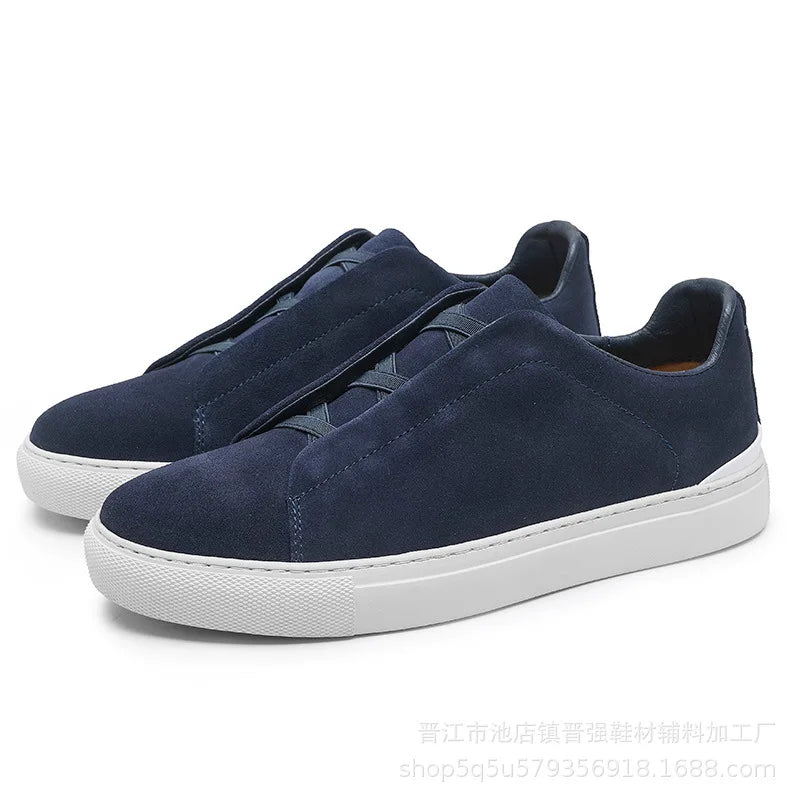 2025 New Men's Leather Round Toe Flat Bottomed Trendy and Fashionable Casual Shoes, Breathable and Lightweight Board Shoes