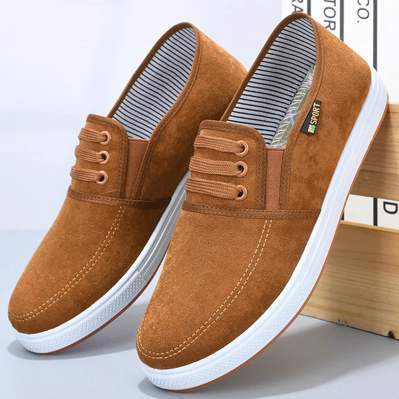 Spring new men canvas shoes with soft soles and soft surfaces are soft, comfortable, non-slip and wear-resistant and fashionable