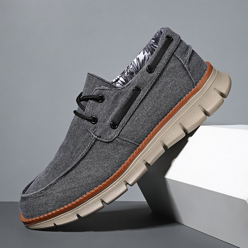 Men Canvas Sneakers with Soft Soles Casual Breathable Non-slip Men's Cloth Shoes Boat Shoes Men Comfortable Vulcanized Shoes