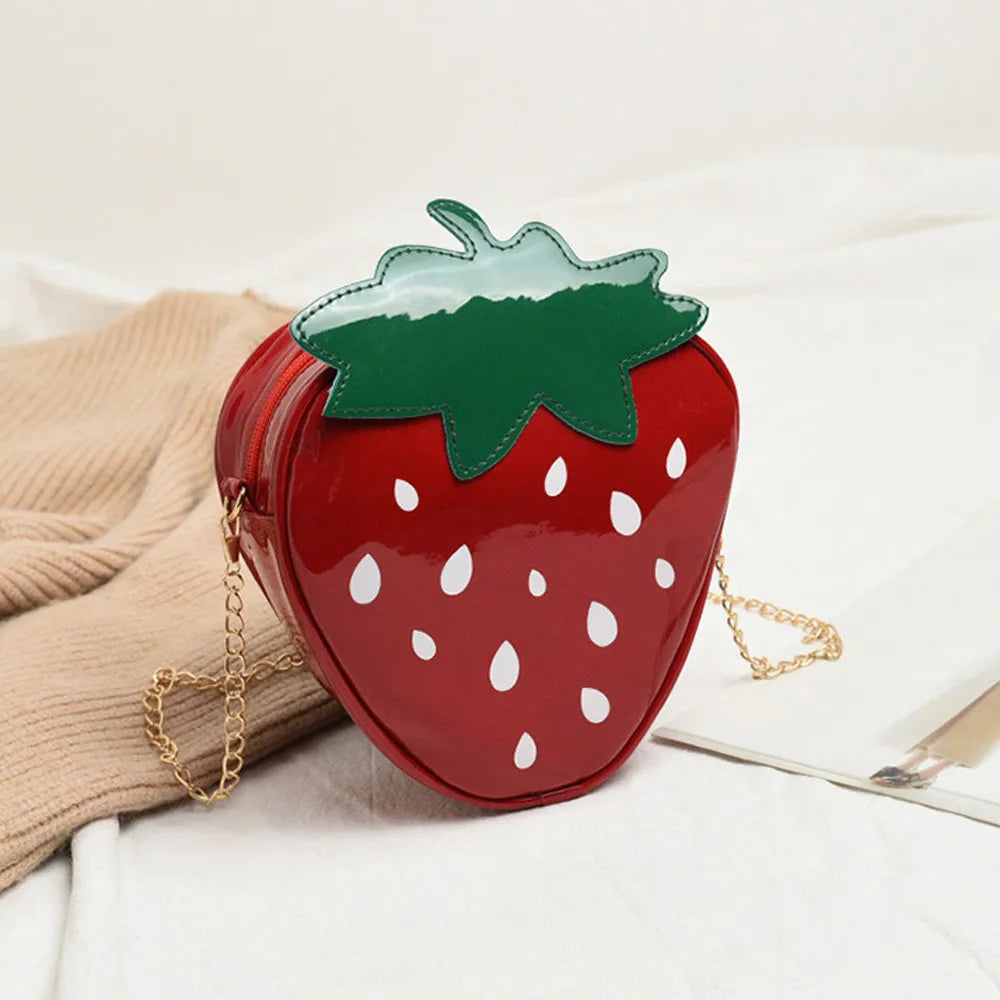 Women Chain Purse Shoulder Bag For Gift Fashion Cute Strawberry-Shaped Design Soft Leather Mini Crossbody Bag Causal Sweet Bags
