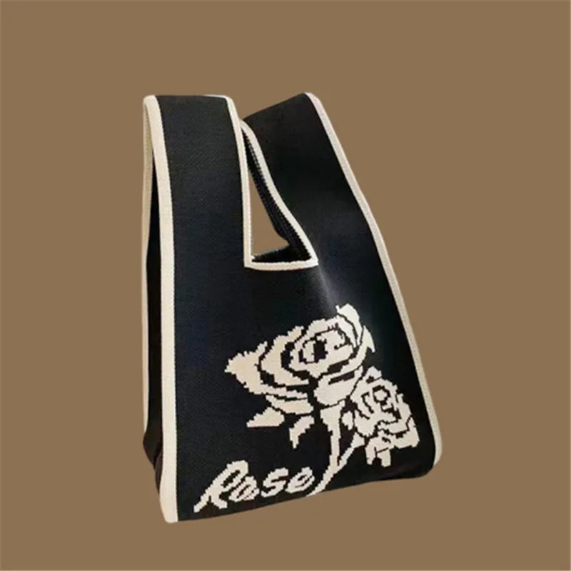 Women Handmade Knitted Small Handbag, Casual Wrist Bag, Student Reusable Shopper Mini Tote Bag, Suitable for Daily Use Outdoor