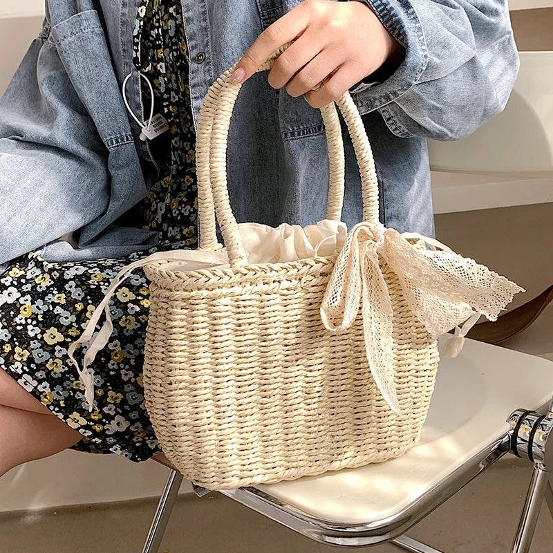 Women Handbags Straw Rattan Woven Crossbody Bag Summer Bohemia Beach Tassel Design Basket Bag Fashion Shoulder Messenger Bag