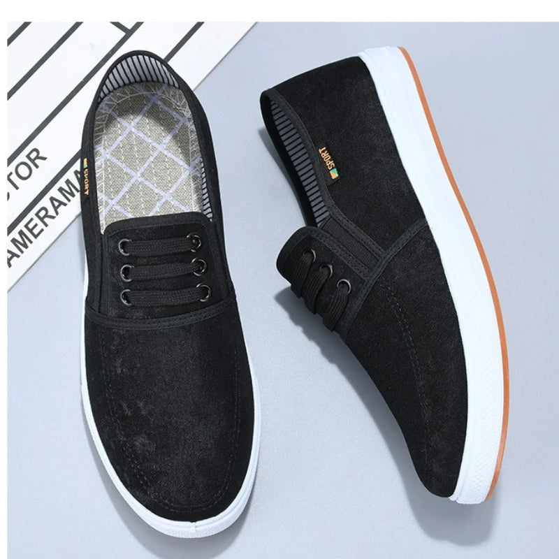 Spring new men canvas shoes with soft soles and soft surfaces are soft, comfortable, non-slip and wear-resistant and fashionable
