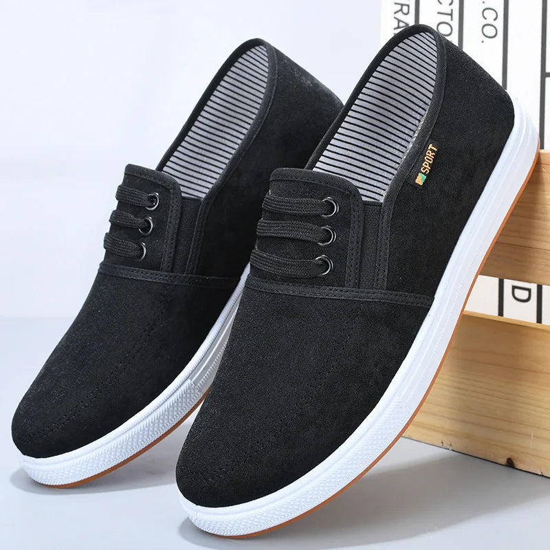 Spring new men canvas shoes with soft soles and soft surfaces are soft, comfortable, non-slip and wear-resistant and fashionable