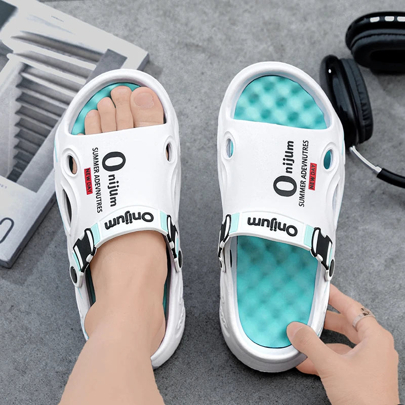 2025 New Men Slippers Summer Slides Dual-purpose Sandals EVA Soft-sole Unisex Men Women Indoor Outdoor Walking Beach Shoes