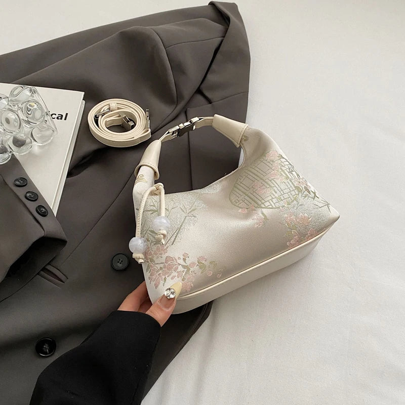 Fashionable Chinese Embroidery Handbag Brand Versatile Shoulder Bag 2025 New Chinese Style Tote Bag Trend Designer Travel Wallet