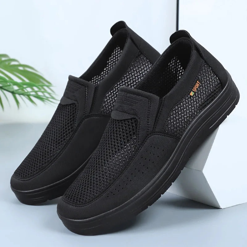 Men's spring new hollowed out mesh casual sports cloth shoes with soft soles dad's shoes work breathable men's shoes zapatillas