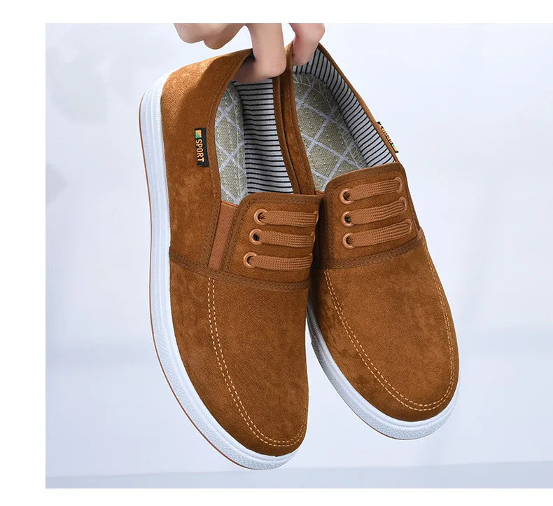 Spring new men canvas shoes with soft soles and soft surfaces are soft, comfortable, non-slip and wear-resistant and fashionable