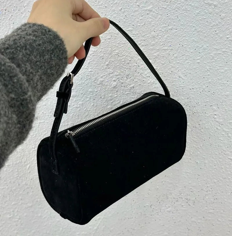 VIELINE Women's Pencil Bag Pillow Bag Genuine Leather Underarm Hobo Bag Day Clutches Ladies Simple Design Mini Purse