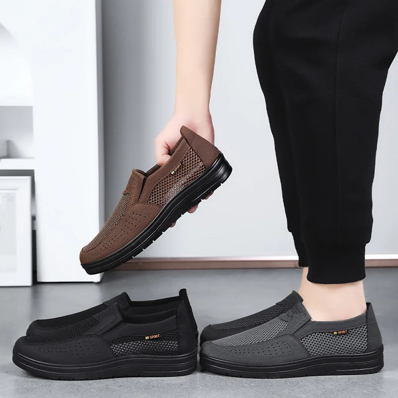 Men's spring new hollowed out mesh casual sports cloth shoes with soft soles dad's shoes work breathable men's shoes zapatillas
