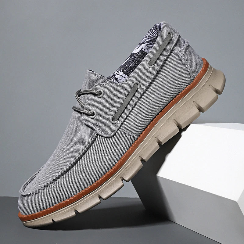 Men Canvas Sneakers with Soft Soles Casual Breathable Non-slip Men's Cloth Shoes Boat Shoes Men Comfortable Vulcanized Shoes