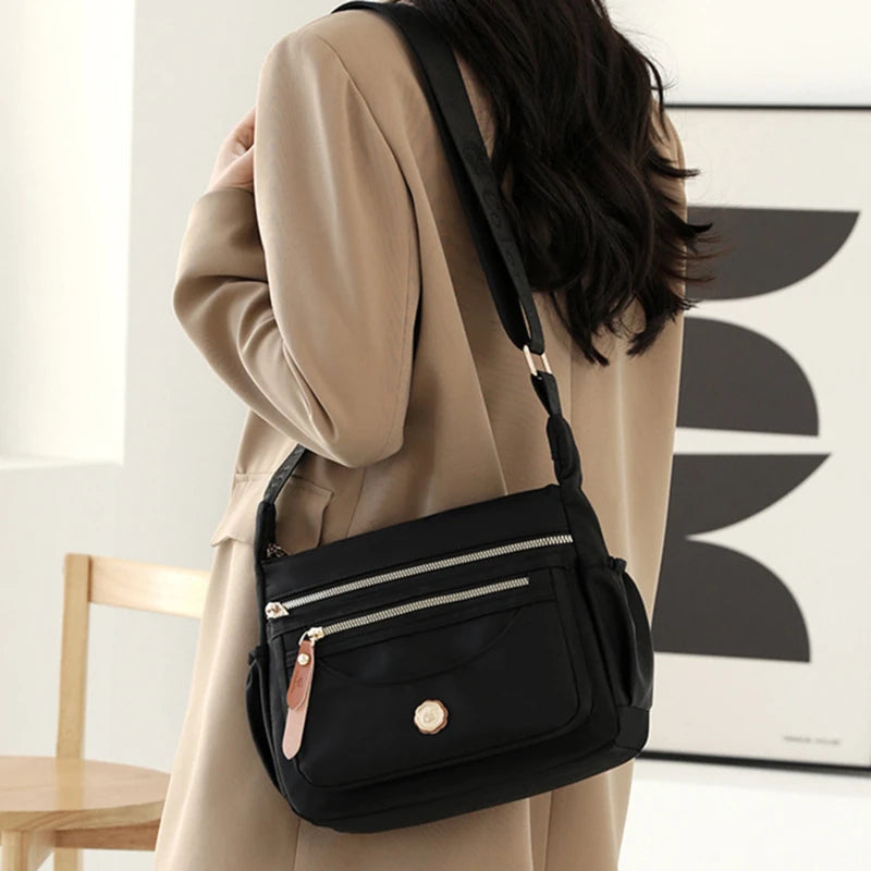 New Female Nylon Bag Casual Shoulder Bag Multi-layered Phone Bag Multi-pocket Shoulder Bag Solid Color Ladies Crossbody Bag