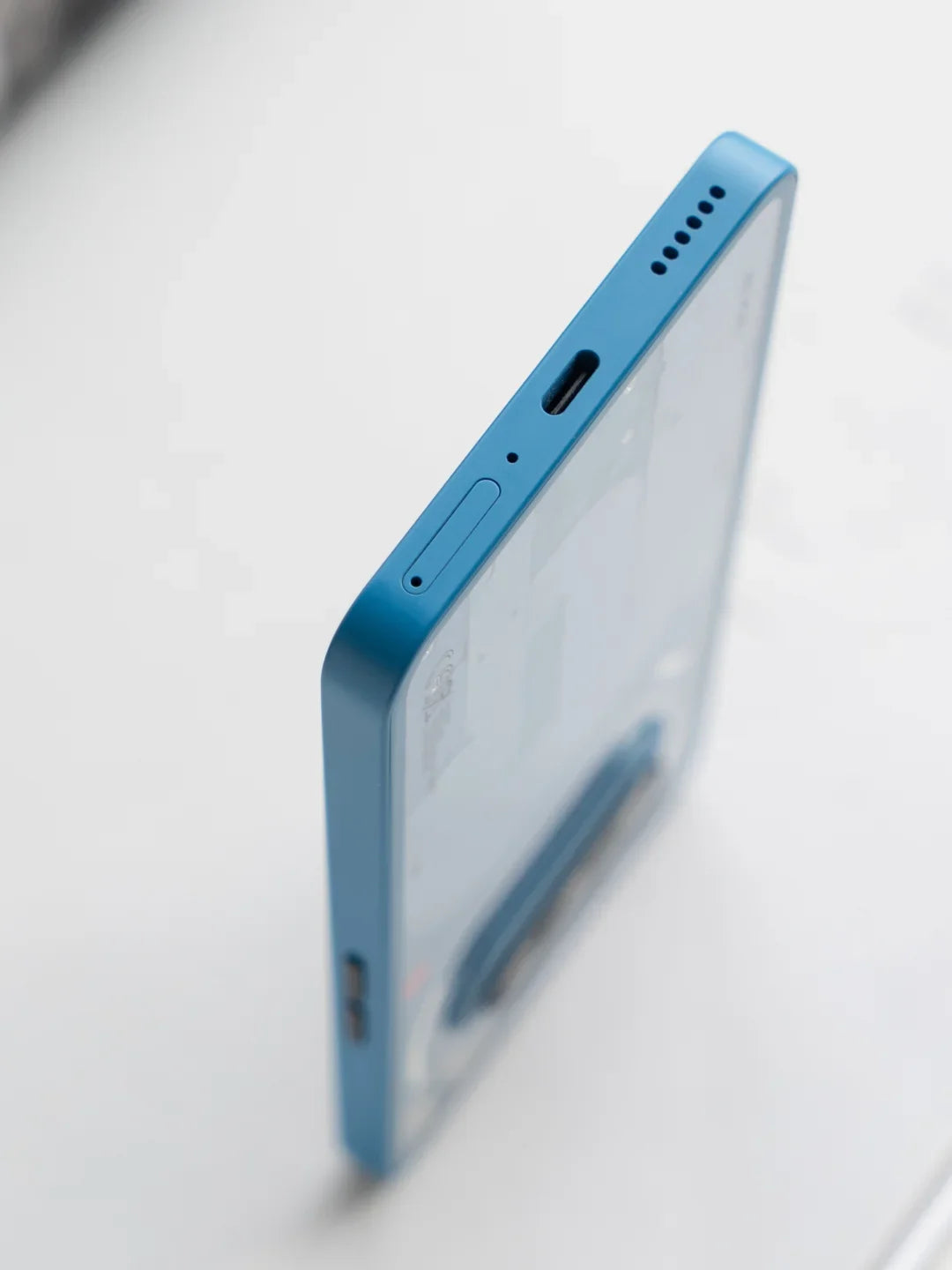 Nothing Phone 3a Smartphone 6.77" 120Hz AMOLED Display 50MP Triple Camera System Snapdragon 7s Gen3 Processor BT5.4 IP64 5000mAh