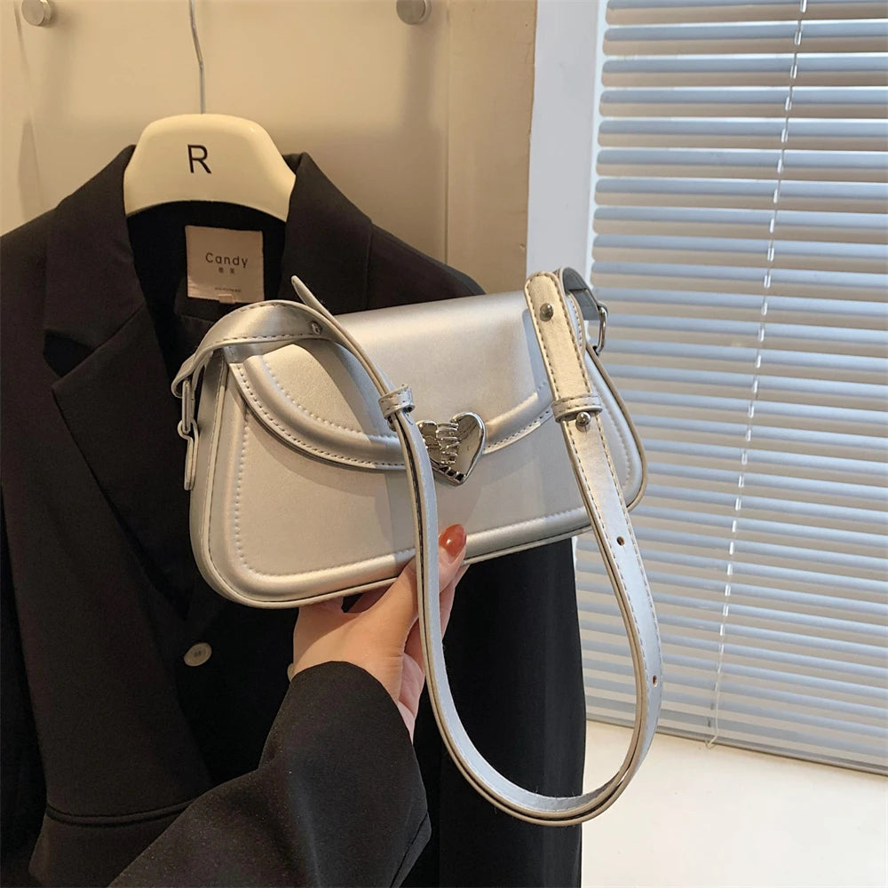 MOODS Loving Heart Buckle Crossbody Bags For Women 2023 Luxury Designer Handbags Silver Color Small Shoulder Underarm Phone Bag