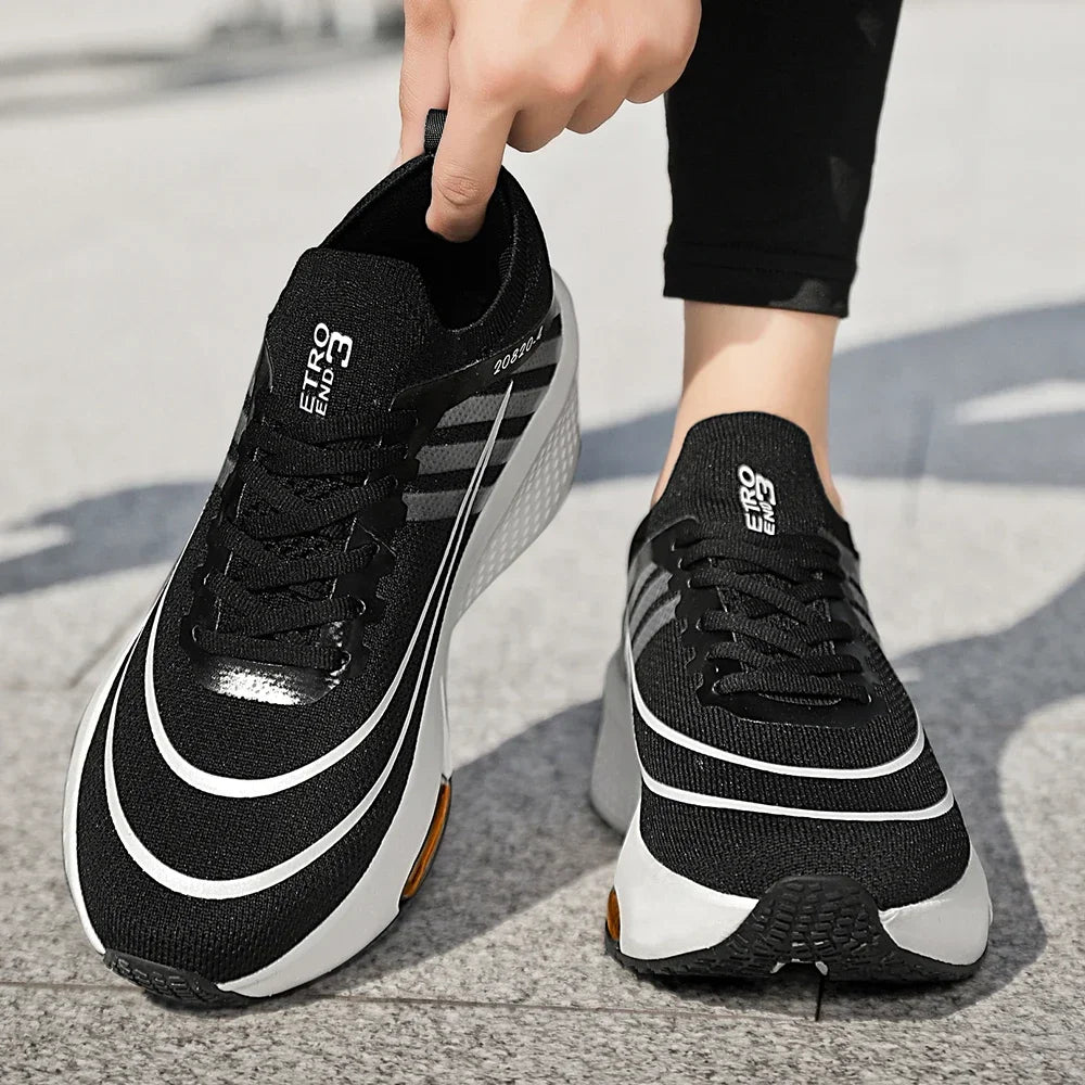 New Foreign Trade Couple Sports and Leisure Shoes Fashionable and Versatile Thick Bottom Lightweight Air Cushioned Running Shoes