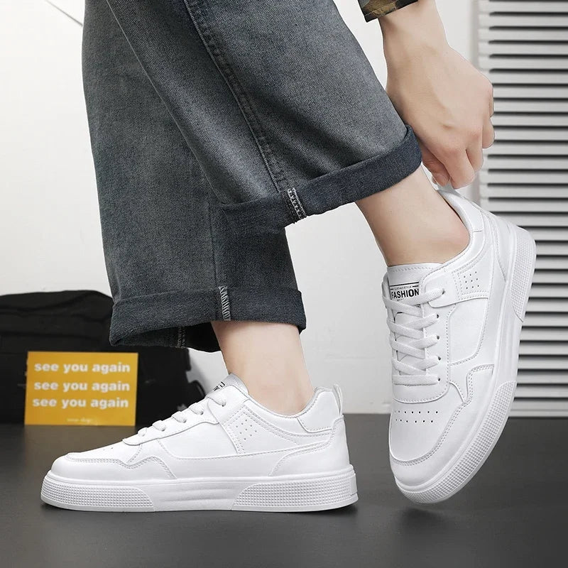 Fashion Leather Men Casual Shoes Lightweight Running Shoes Platform White Sneakers Outdoor Breathable Sport Shoes Tennis Shoes
