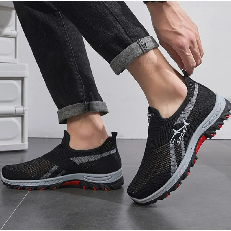 Summer Men's Shoes Lightweight Sneakers Fashion Outdoor Male Hiking Shoes Soft Soled Running Shoes Mesh Slip on Men Casual Shoe