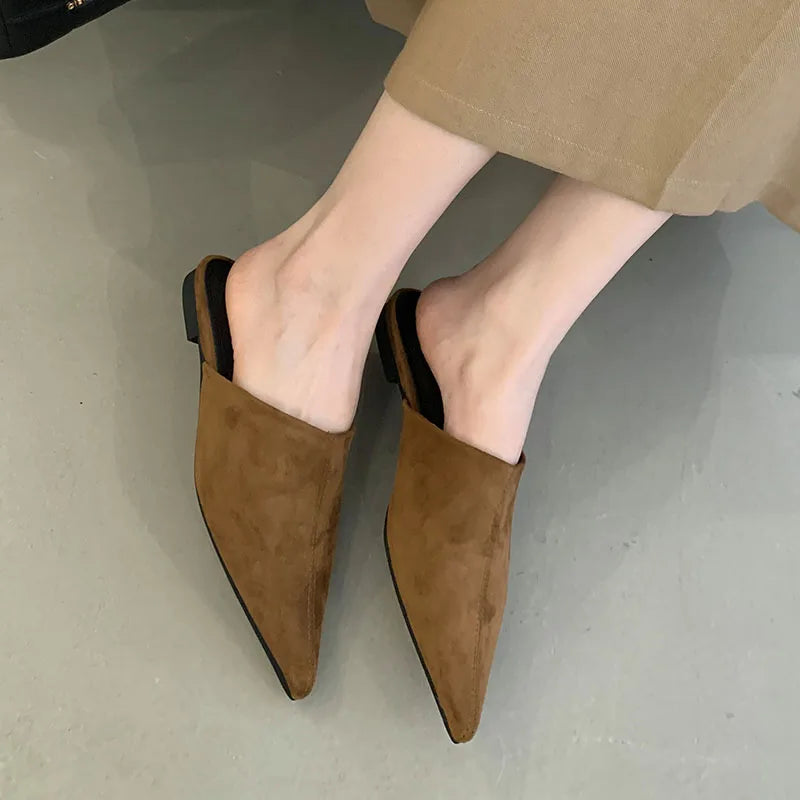 2025 Luxury Summer Beach Flats Ladies Slippers Shoes Fashion Pointed Toe Flats Slippers Women Mules Female Slides Sandals