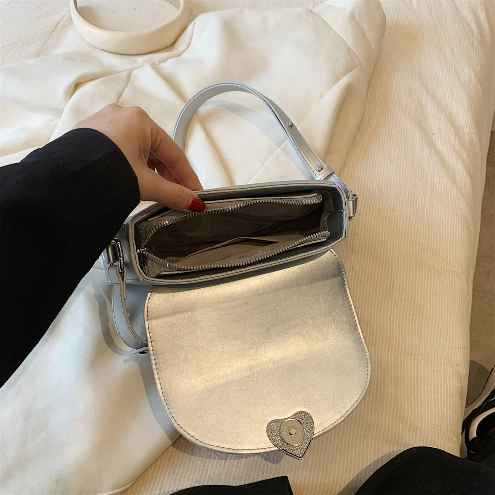 MOODS Loving Heart Buckle Crossbody Bags For Women 2023 Luxury Designer Handbags Silver Color Small Shoulder Underarm Phone Bag