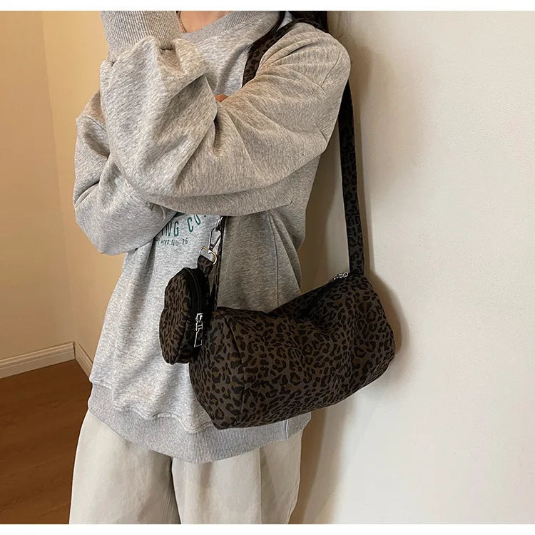Korean Version Niche Leopard Print Canvas Armpit Bag for Women New Trendy Fashion Shoulder Bag Commuting Versatile Pillow Bag
