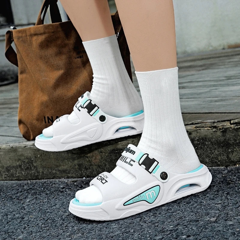 Summer Men's Outdoor Sandals Slippers Beach Comfortable Slides Soft Clogs Men Casual Shoes Garden Shoes Men Women Beach Sandals