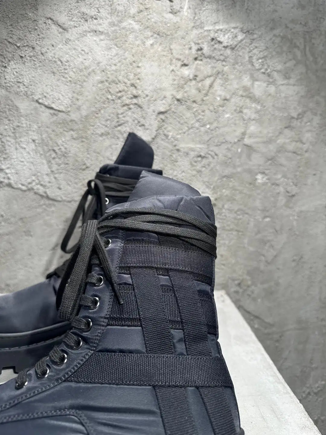 Men High Top Shoes Platform Sneakers Canvas Lace Up Heels Luxury Vintage Trendy Designer Motorcycle Boots Black