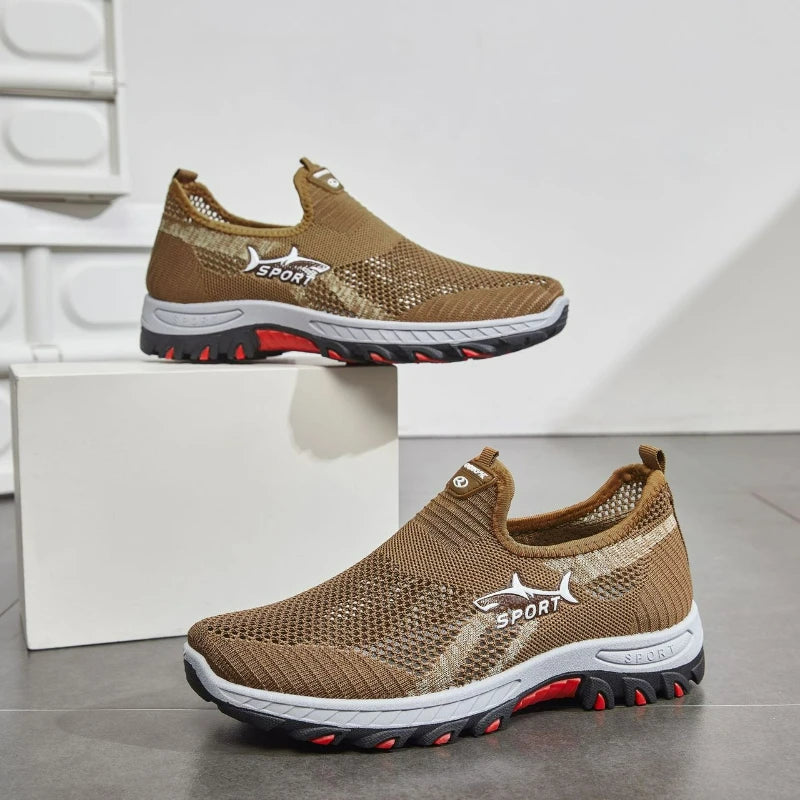 Summer Men's Shoes Lightweight Sneakers Fashion Outdoor Male Hiking Shoes Soft Soled Running Shoes Mesh Slip on Men Casual Shoe
