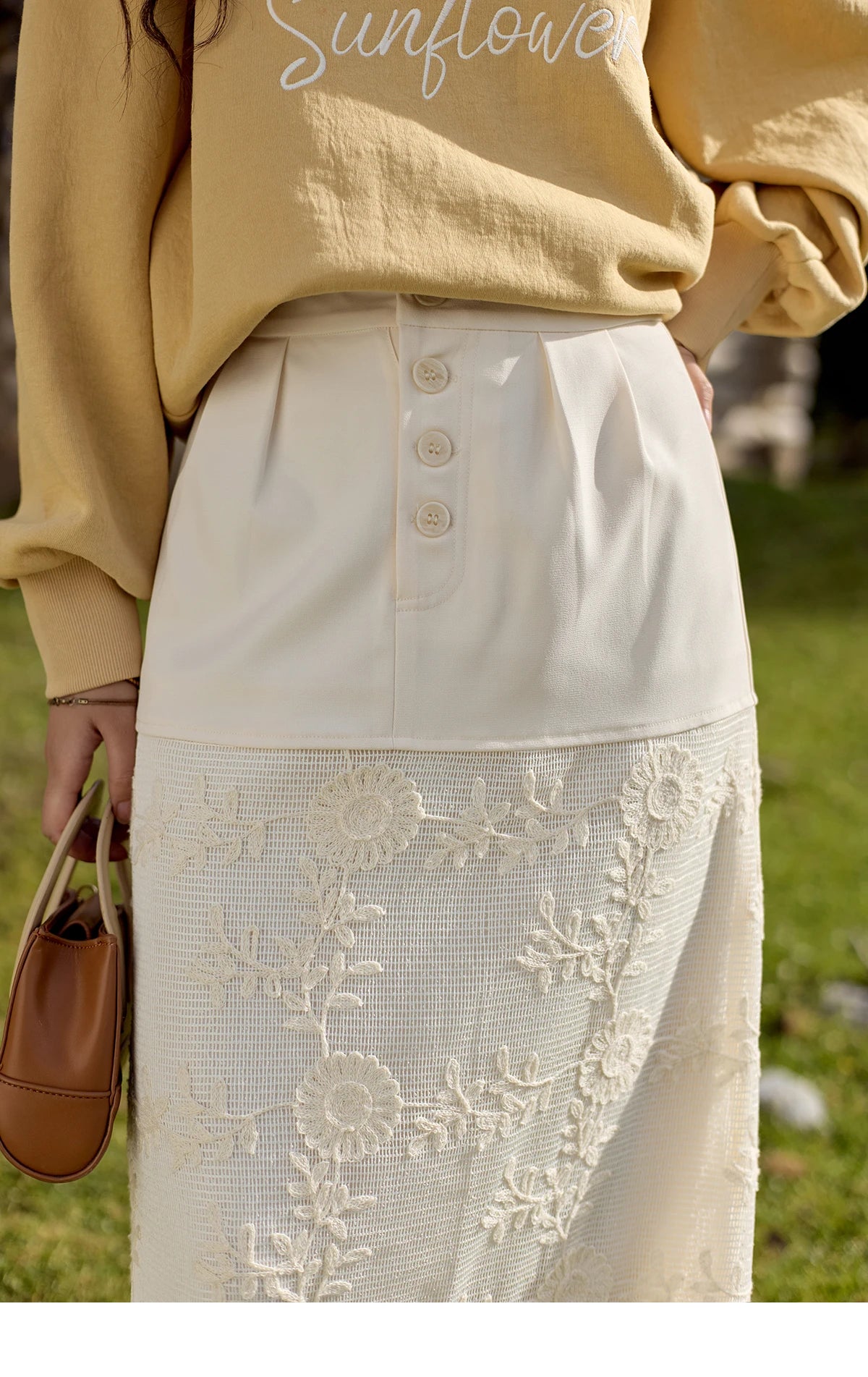 MISHOW Lace Embroidery Patchwork Fake Two-piece Skirt for Women 2024 Versatile Slim A-line Skirt Elegant Ruffle Skirt MPD42B0476