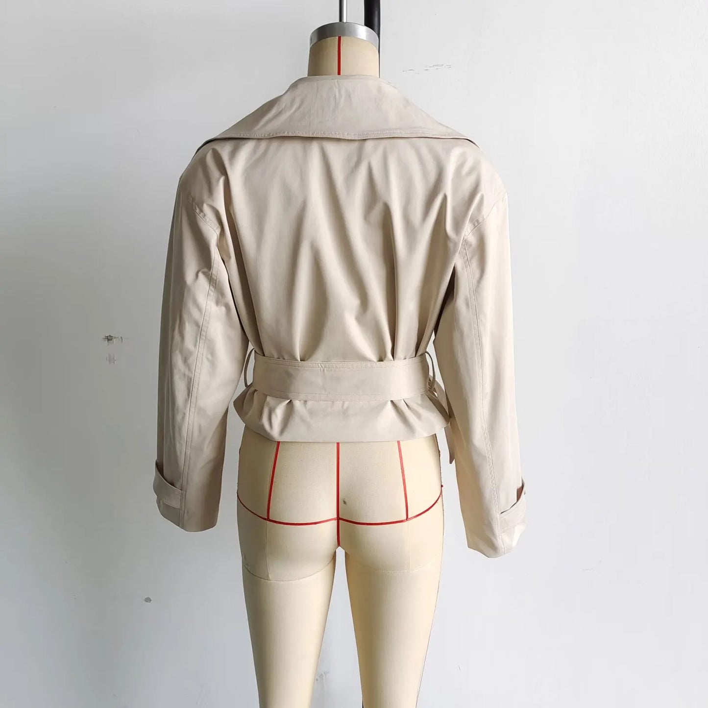 TRAFZA 2025 Spring Retro V-neck Double Breasted Women's Pocket Top Loose Jacket Women's Street Casual Lace-up Short Trench Coat