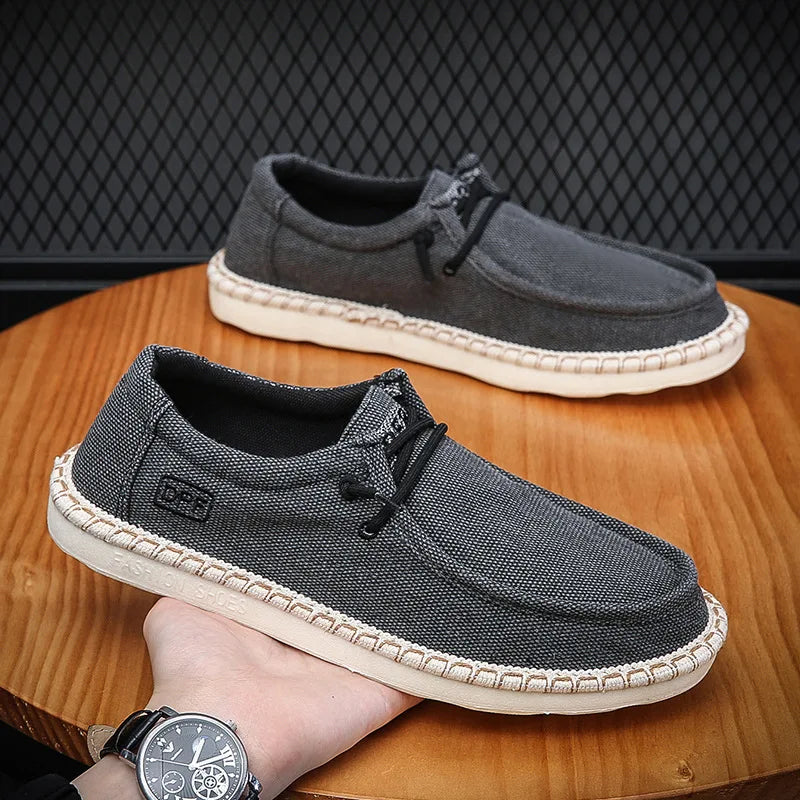 New Men Plus Size Casual Denim Canvas Shoes Flat Vulcanize Shoes Fashion British Designer Breathable Light Men Sneakers Loafers