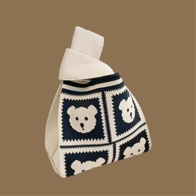Women Handmade Knitted Small Handbag, Casual Wrist Bag, Student Reusable Shopper Mini Tote Bag, Suitable for Daily Use Outdoor