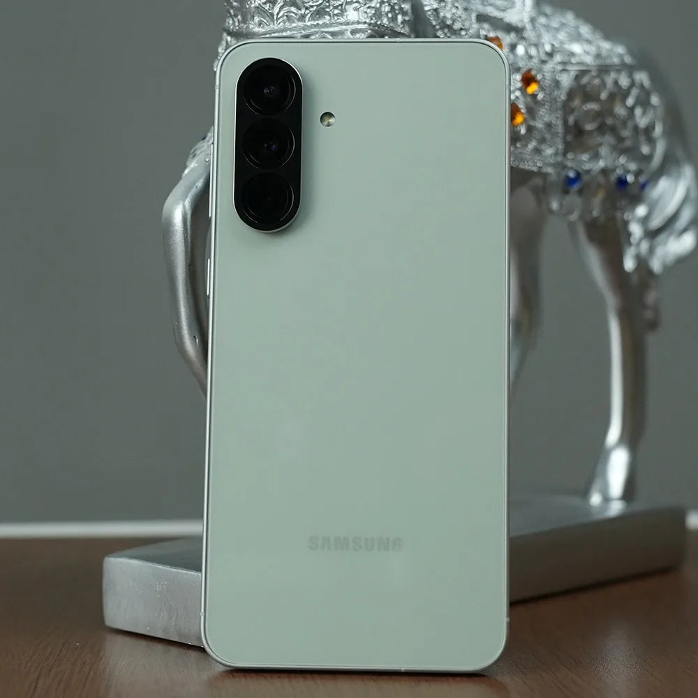 Global Version Samsung Galaxy A56 Exynos 1580 5G Smartphone 6.7" Super AMOLED 120Hz Display 50MP Camera 5000mAh 45W Fast Charge