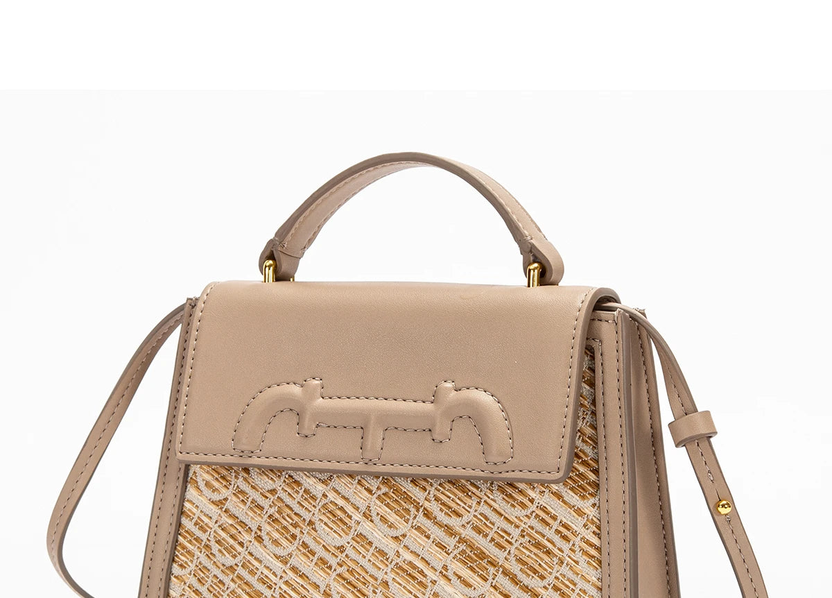 CHCH Women's Shoulder Bag New Handheld Flip Panel Panel Design Handbag