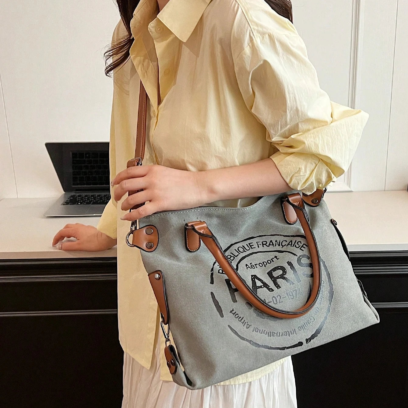 Large Capacity Casual Tote Bag, Stylish Crossbody Bag For Students, Working And Outdoor Commuting, One Shoulder Bag