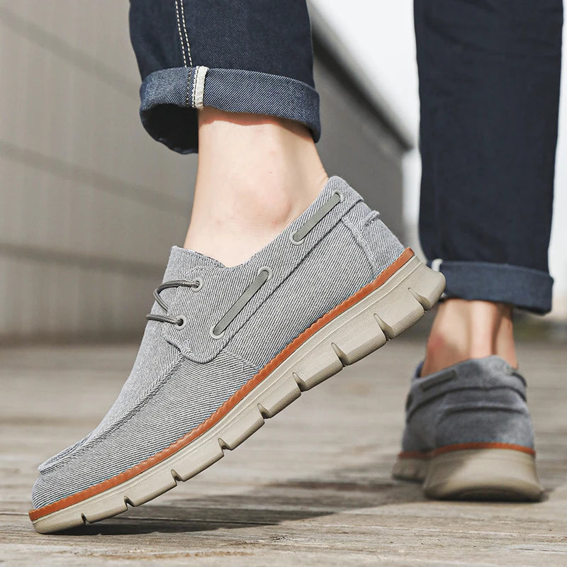 Men Canvas Sneakers with Soft Soles Casual Breathable Non-slip Men's Cloth Shoes Boat Shoes Men Comfortable Vulcanized Shoes