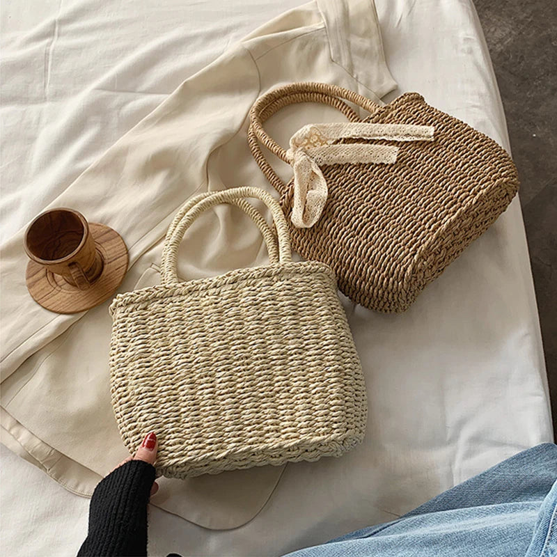 Women Handbags Straw Rattan Woven Crossbody Bag Summer Bohemia Beach Tassel Design Basket Bag Fashion Shoulder Messenger Bag