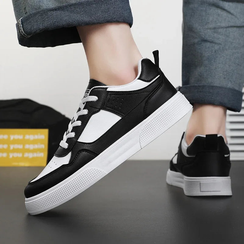 Fashion Leather Men Casual Shoes Lightweight Running Shoes Platform White Sneakers Outdoor Breathable Sport Shoes Tennis Shoes