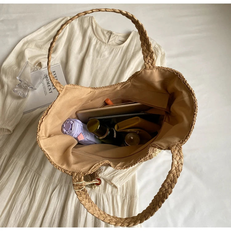 Leisure grass woven bag for women with large capacity, 2024 new summer single shoulder commuting woven bag, beach bag